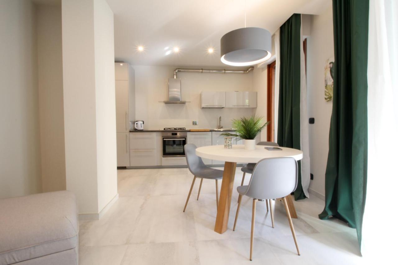 Parrots & Palms Apartment Bordighera Exterior photo